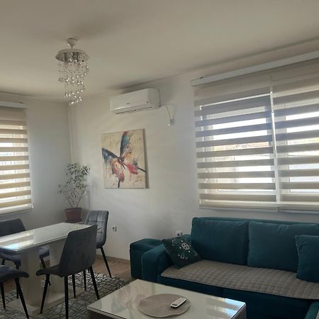 Apartman Vrbas Sa Podzemnom Garazom Баня Лука Екстериор снимка